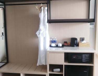 King Suite with Sea View