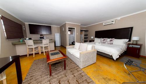King Room with Garden View