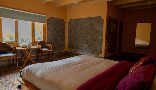 Deluxe Double Room with Extra Bed