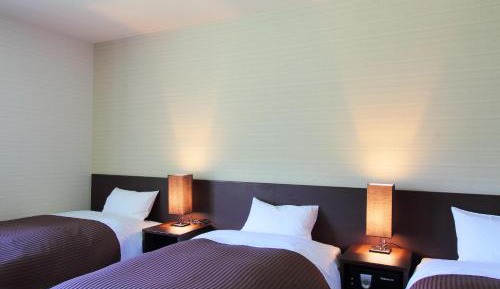 Deluxe Quadruple Room with Mt.Fuji and Lake View - Non-Smoking