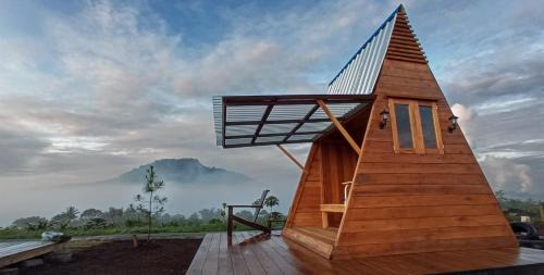 Double or Twin Room with Mountain View