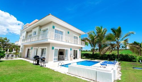 Four-Bedroom Villa