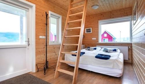 Cottage (4 Adults)