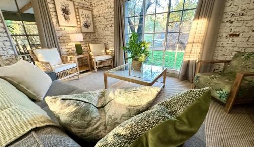 Standard Cottage