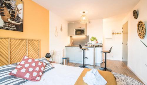 Deluxe Double Studio