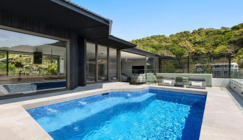 Eight-Bedroom House