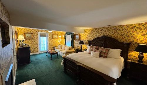 King Room