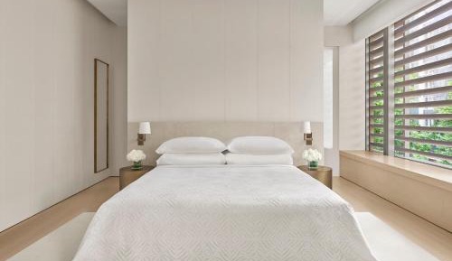Cuscaden Suite, 1 Bedroom Suite, 1 King, Urban view