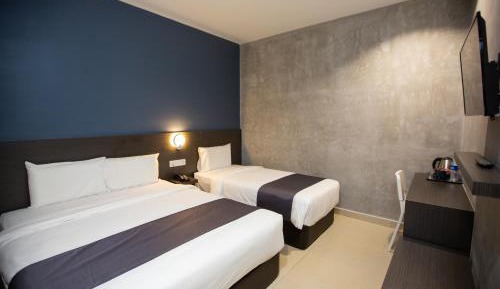 Superior Family Room