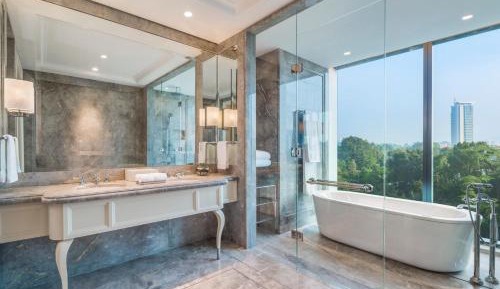 St. Regis Suite, City View