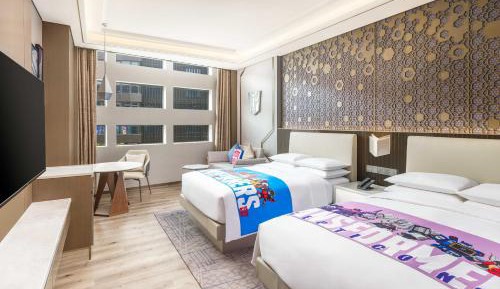 Cool Double Room with Two Double Beds