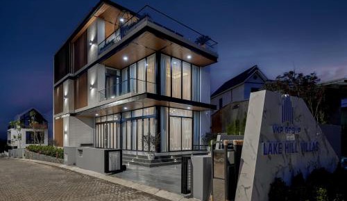 Deluxe Villa