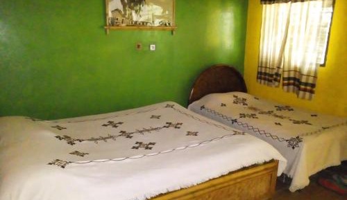 Basic Triple Room
