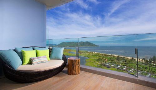 Deluxe Double Room with Two Double Beds and Ocean View - Oceanfront
