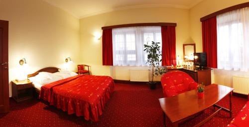 Large Double Room
