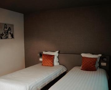 Comfort Twin Room