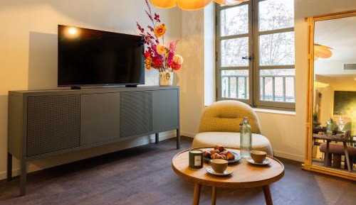 Superior Apartment