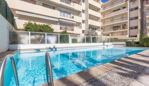 Studio Apartment with Sea View