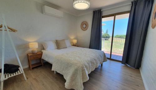 King Suite with Ocean View