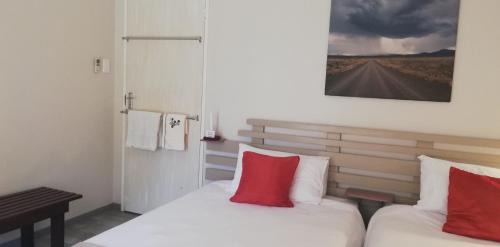 Standard Twin Room with Garden View