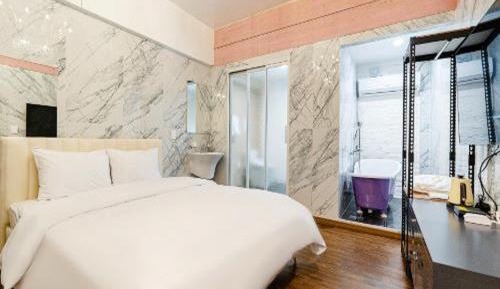 Premium King Room