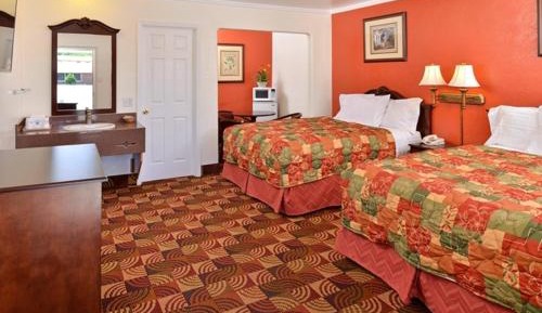 Queen Room with Two Queen Beds