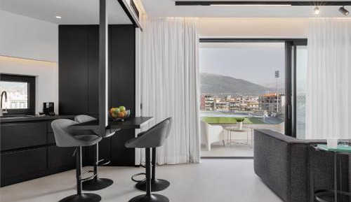Superior Apartment with Balcony & Panoramic View
