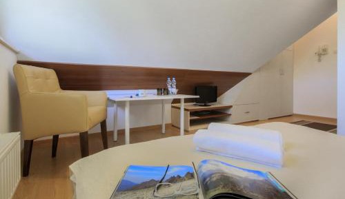 Economy Single Room