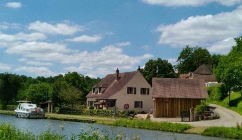Six-Bedroom House