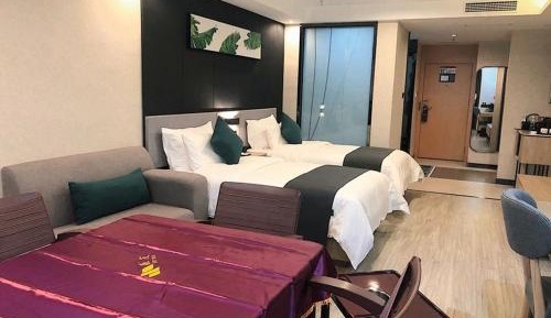 Twin Room with Entertainment