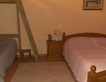 Quadruple Room with Private Bathroom