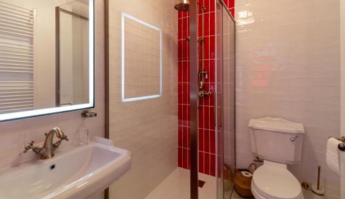 King Room with Mountain View