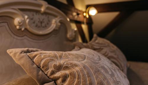 Double Room with Extra Bed in Manor Building