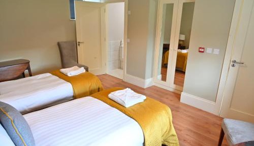 Large Twin Room