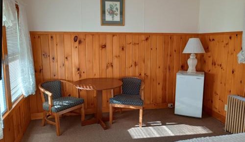 Standard Queen Room with Two Queen Beds