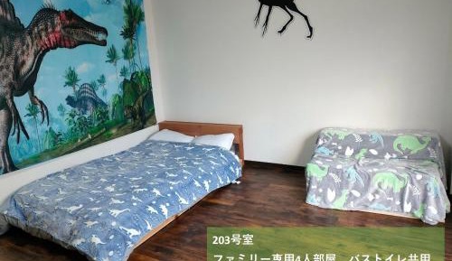 Quadruple Room with Shared Bathroom