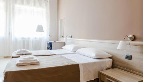 Double or Twin Room with Bathroom