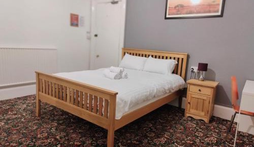 Double Room with Shared Bathroom