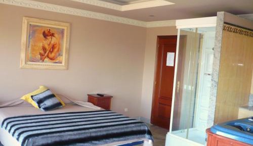 Deluxe Double Room with Bath