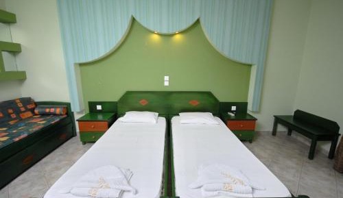 Economy Apartment  Semi Basement with Patio