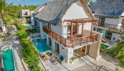 Villa - Beach Front