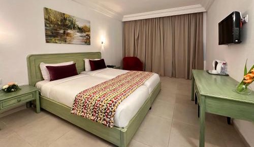 Twin Room with Private Bathroom