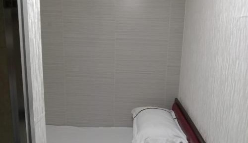 Single Room with Private Bathroom