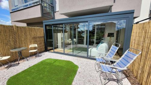 Studio with Terrace