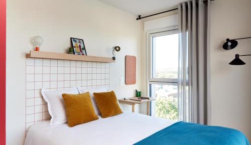 Room Coloc - Room into a shared appartment without Air conditioning