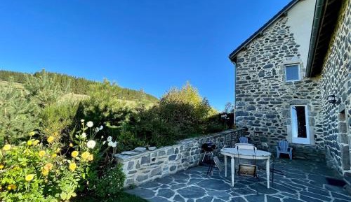 Holiday Home (4 Adults)