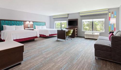 Queen Suite with Two Queen Beds - Non-Smoking