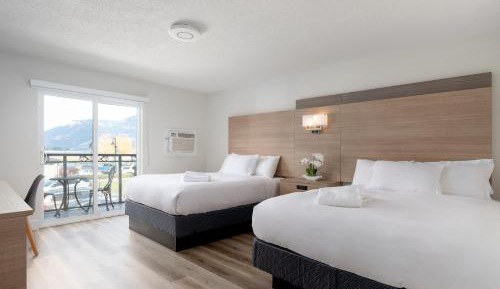 Deluxe King Suite