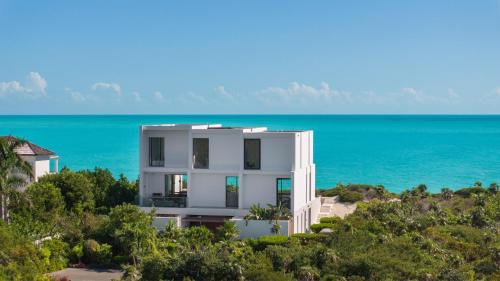 Villa - Beach Front
