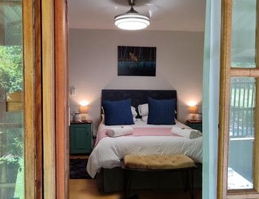 Queen Room with Garden View